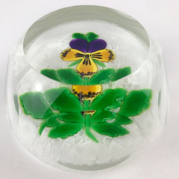 Perthshire 2000C Large Pansy Lampwork Flower Faceted Lace Ground Paperweight COA - Picture 5 of 16